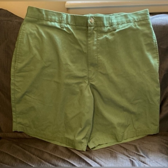 Roundtree & Yorke Other - Roundtree & Yorke-Green Shorts-Size 36-Excellent Condition